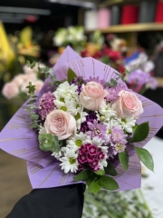 Pembe Güllü Karışık Buket
